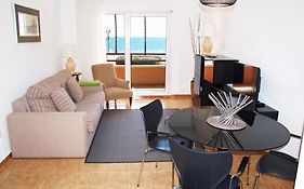 ApartUP La Concha Beachfront I